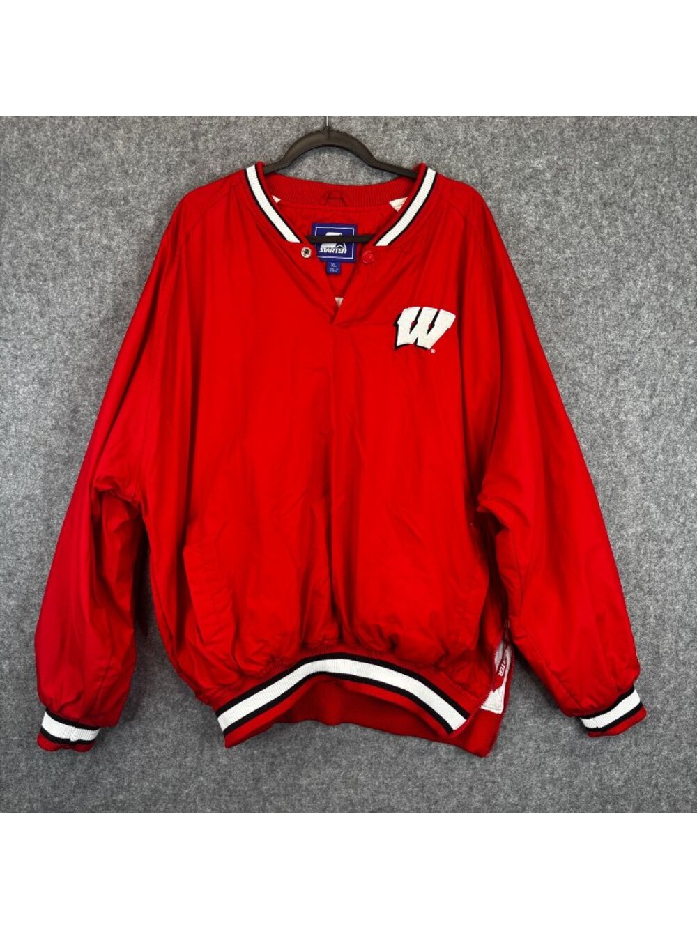 Starter Wisconsin Badgers Men's XL Red Pullover Jacket V-Neck Windbreaker 1997